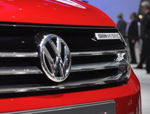 VW hybrid badge motor show