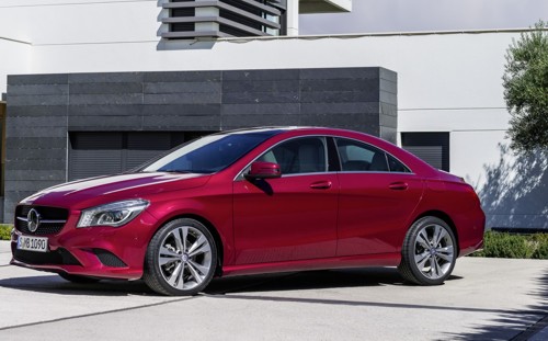 Mercedes 4-door CLA