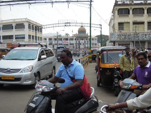 India traffic Goa