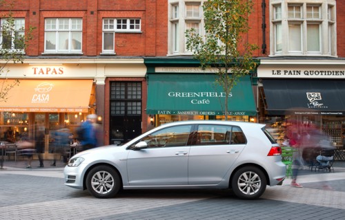 Volkswagen Golf Bluemotion side UK October 2013