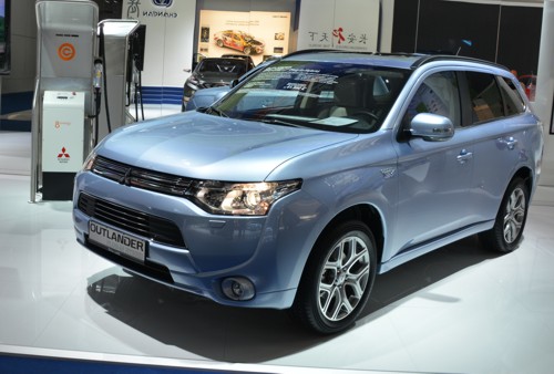 Mitsubishi Outlander PHEV top seller in Netherlands