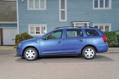 UK DAcia Logan MCV 2014MY blue side UK estate