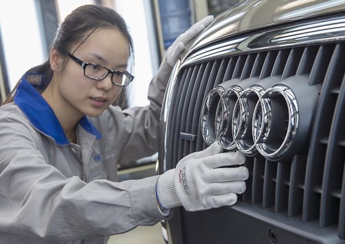 grill Audi CHina production 2013