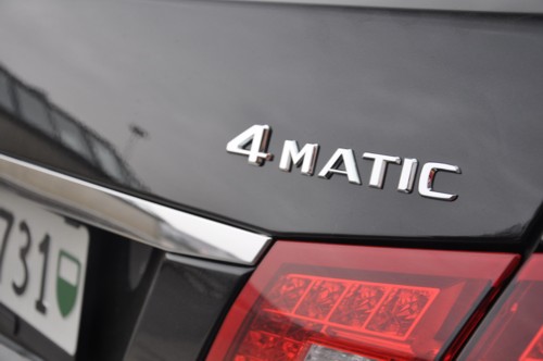 Mercedes-Benz Switzerland 4Matic badge